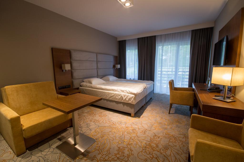 Rezydencja Sosnowa Luxury Hotel Janów Lubelski Exteriér fotografie