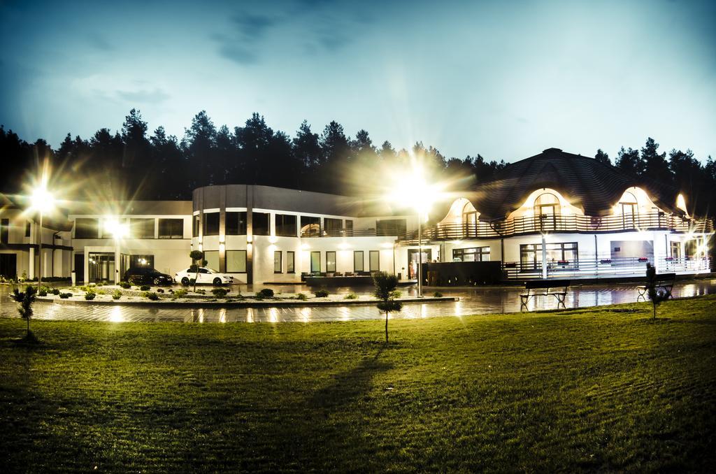 Rezydencja Sosnowa Luxury Hotel Janów Lubelski Exteriér fotografie