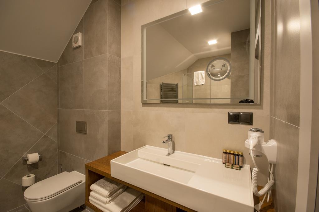 Rezydencja Sosnowa Luxury Hotel Janów Lubelski Pokoj fotografie