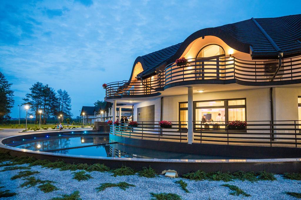 Rezydencja Sosnowa Luxury Hotel Janów Lubelski Exteriér fotografie