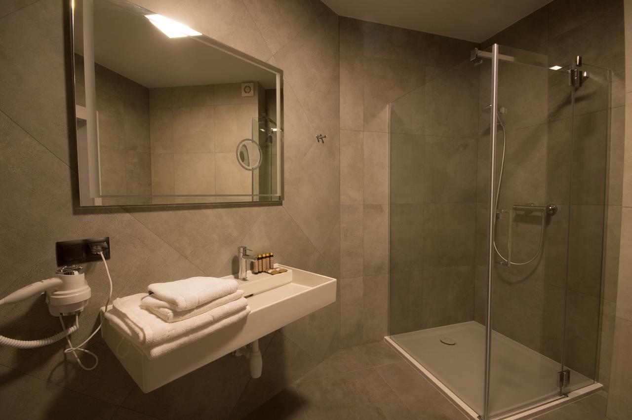 Rezydencja Sosnowa Luxury Hotel Janów Lubelski Pokoj fotografie