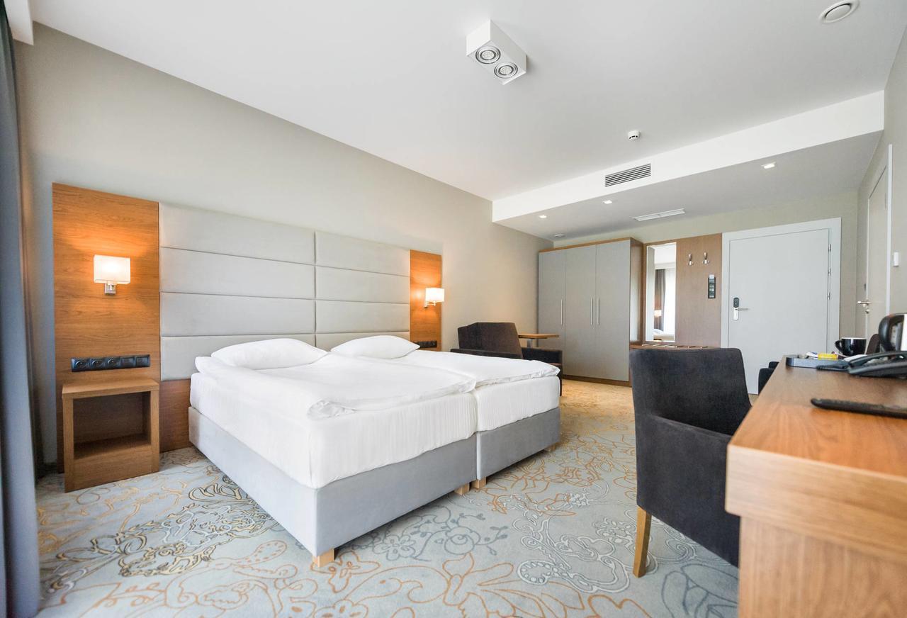 Rezydencja Sosnowa Luxury Hotel Janów Lubelski Exteriér fotografie