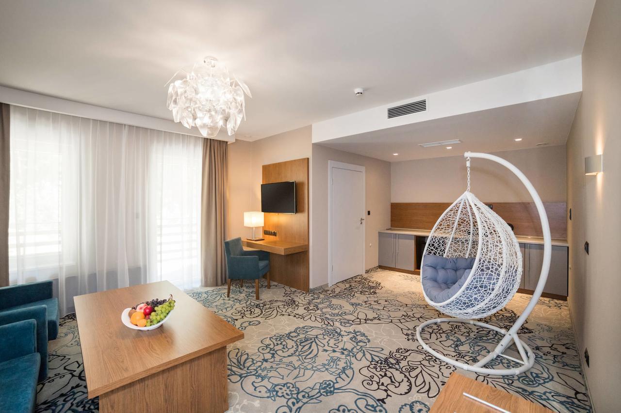 Rezydencja Sosnowa Luxury Hotel Janów Lubelski Exteriér fotografie